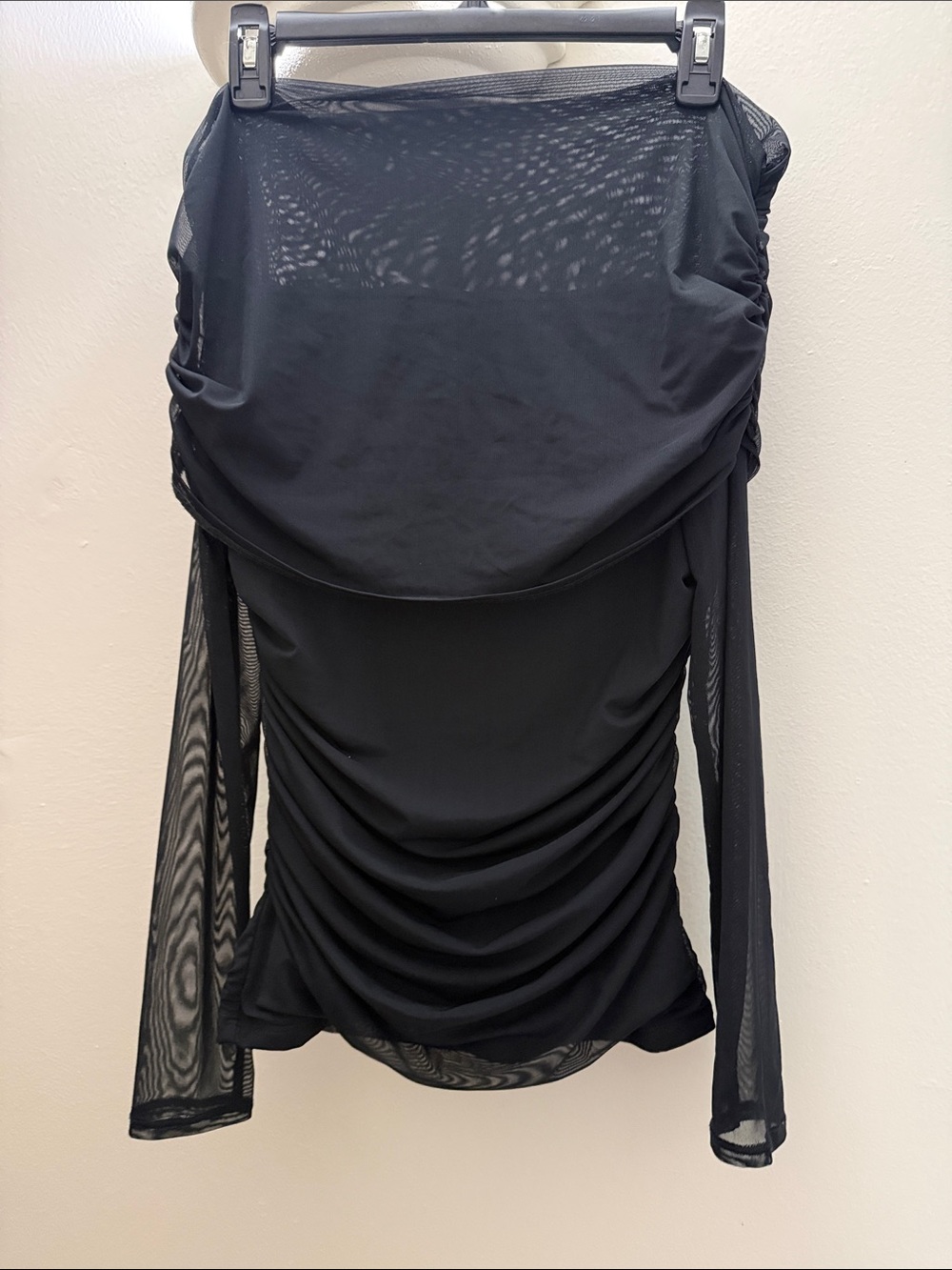 Abercrombie & Fitch - Black Mesh Long Sleeve Ruched Women's Top